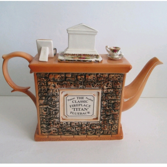 Royal Albert Old Country Roses Teapot Handcrafted Cardew Design Clock Fireplace - Picture 2 of 8